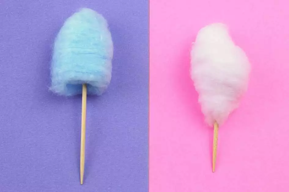 Blueberry and vanilla cotton candy flavors